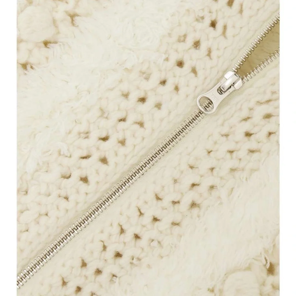 FRAME
Pom pom-embellished crochet-trimmed wool cardigan - Picture 7 of 7